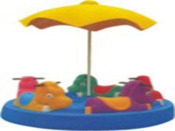 Đu quay 5 con ngựa nhỏ